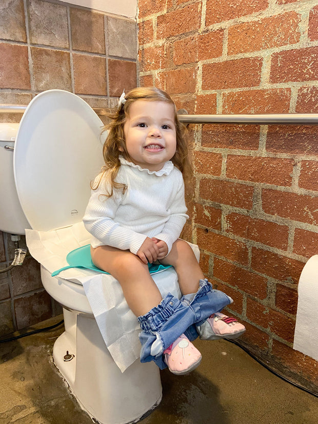 Prince Lionheart Tinkle* potty seat to-go