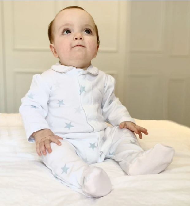 Magnet Mouse onesie with magnetic fasteners