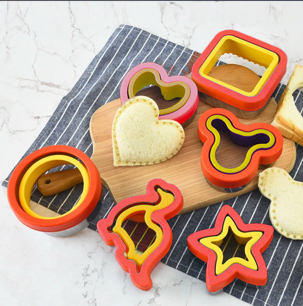 Sandwich cutter & sealer